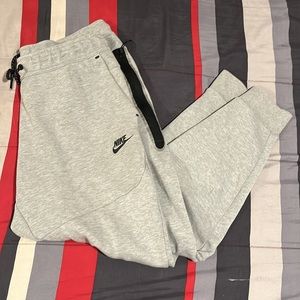 Nike Tech Fleece Sweatpants